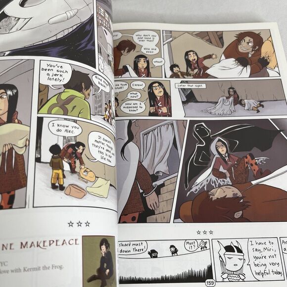 Womanthology: Heroic (2012, IDW Hardcover) TPB 1st Print - Picture 4 of 7